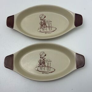 Set of 2 1979 Oven Proof Hearth and Home Holly Hobbie baking dishes